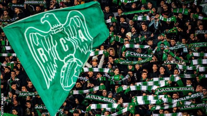 Les fans du club marocain de Raja Casablanca