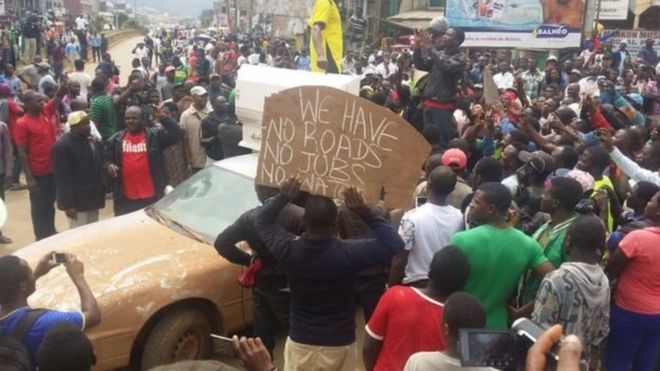 Une manifestation à Bamenda contre le chômage et le manque d'infrastructures routières (photo d'archives).