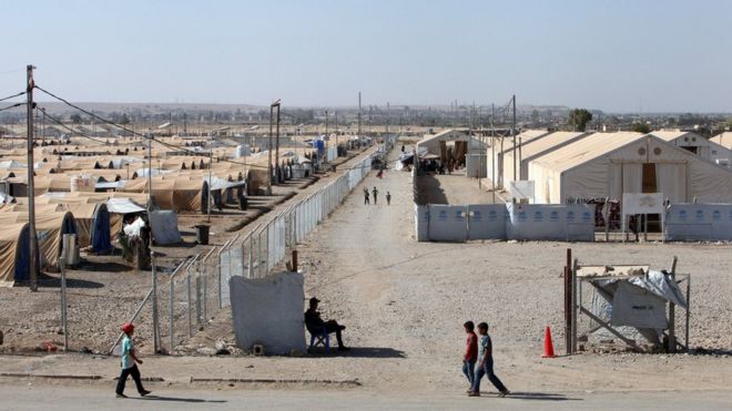 View of Hammam al-Alil camp for displaced people in northern Iraq (9 September 2017)