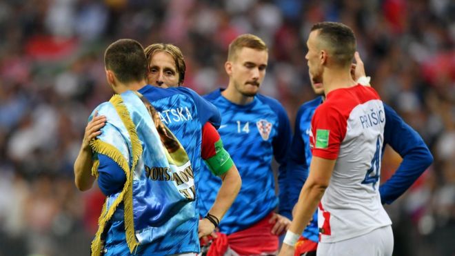 Лука Модрик из Хорватии выглядит удрученным после финала чемпионата мира по футболу 2018 года между Францией и Хорватией в Москве, 15 июля 2018 года