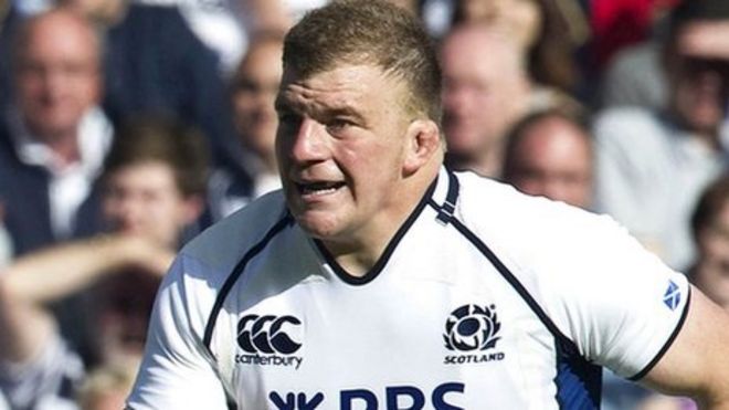 Scotland prop Moray Low signs new deal with Exeter Chiefs