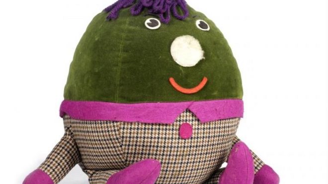 humpty dumpty soft toy