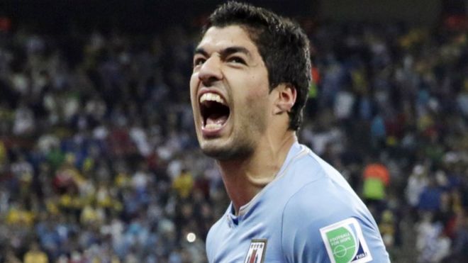 Luis Suarez: Barcelona striker caught short in first appearance for Uruguay  since World Cup bite in 1-1 draw with Saudi Arabia, The Independent