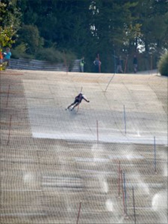 Лыжник на склоне в Понтипуле (Фото любезно предоставлено Snowsport Wales)