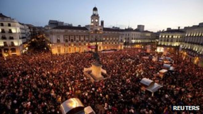 Демонстранты в Пуэрта-дель-Соль, Мадрид, 29 марта