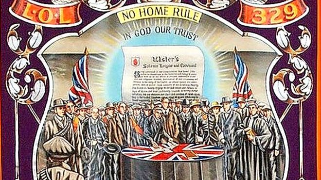 На этом плакате изображено подписание Ольстерского пакта в сентябре 1912 года. Пакт был протестом против Третьего законопроекта о самоуправлении, в котором предлагалось предоставить Ирландии самоуправление в пределах Соединенного Королевства. Протестанты вообще, и Orangemen в частности, выступили против законопроекта.