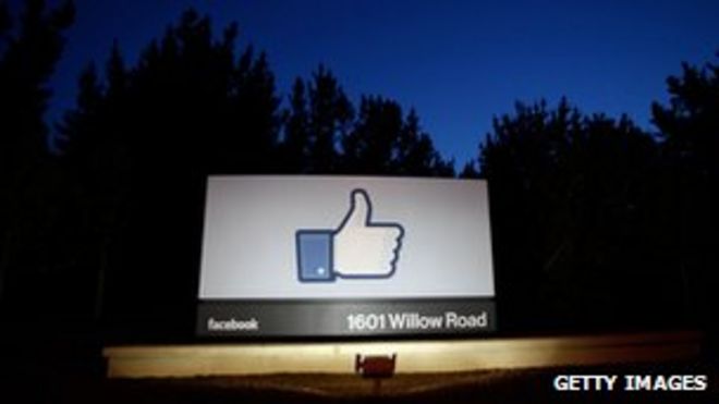 Символ «лайк» на Facebook в штаб-квартире