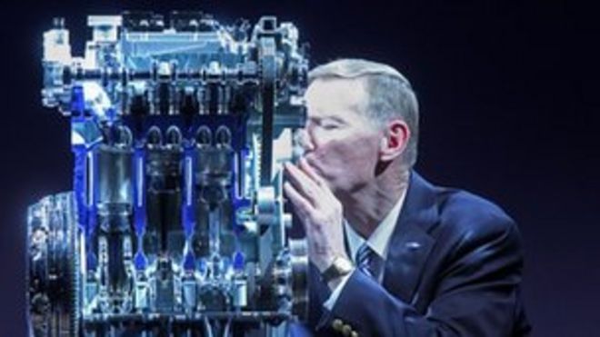 Алан Мулалли приближается к 1,0-литровому двигателю Ford EcoBoost