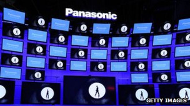 Телевизоры Panasonic на дисплее