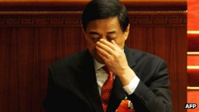 Бо Силай на церемонии закрытия Всекитайского собрания народных представителей в Большом зале народных собраний в Пекине 14 марта 2012 года