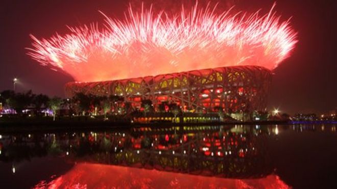 Фейерверк на церемонии открытия Олимпийских игр 2008 года в Пекине