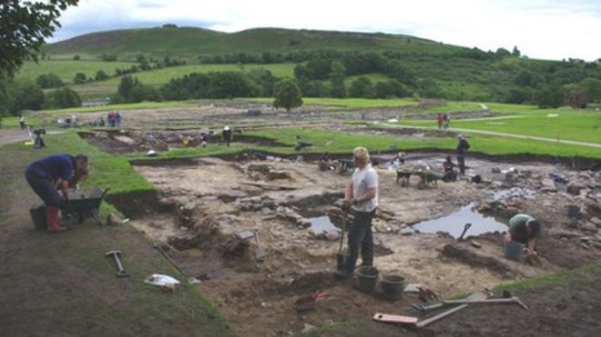 Раскопки римского гражданского поселения под Виндоландой