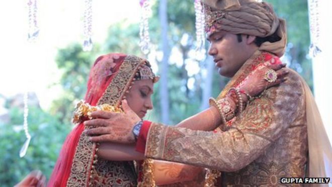 Жених и невеста - Вега Гупта и Ааскаш Джахайгархия