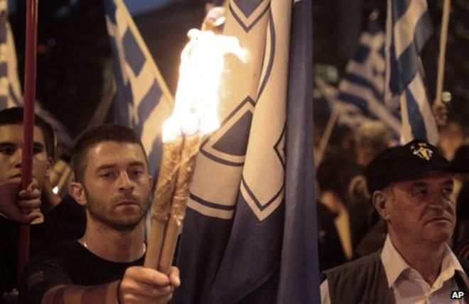 Сторонники Золотой Зари на митинге в Афинах, 29 мая 2013 года