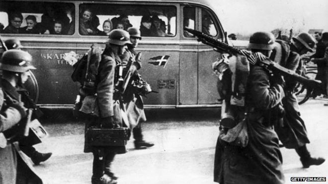 Немецкие войска вторгаются в Данию