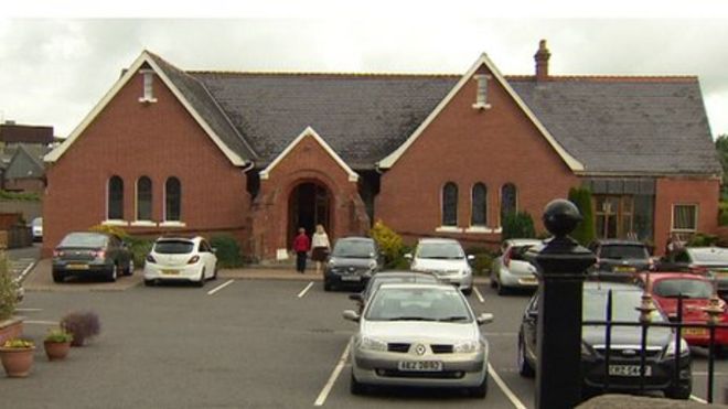 Ballynahinch Congregational Church Policing Protests Cost Nearly 12000 Ballynahinch Congregational Church Policing Protests Cost Nearly 12000