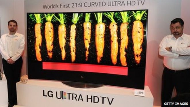 LG 105in TV