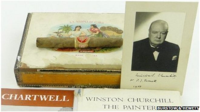 Некурящая сигара, подписанная фотография и другие предметы выставлены на аукцион