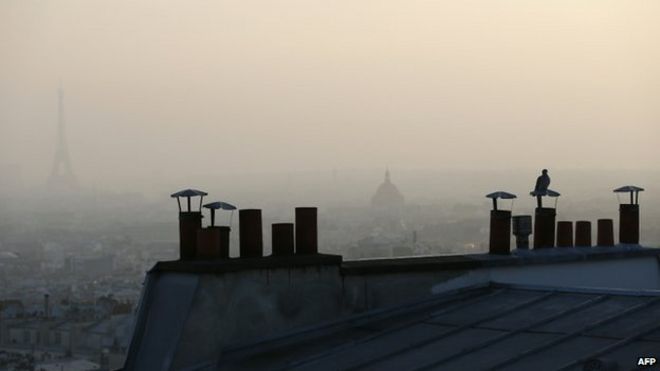Париж покрыт смогом (11 марта 2014 г.)