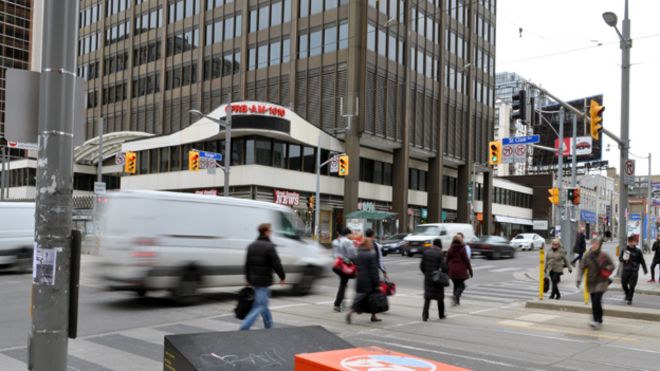 Уголок улицы в центре Торонто