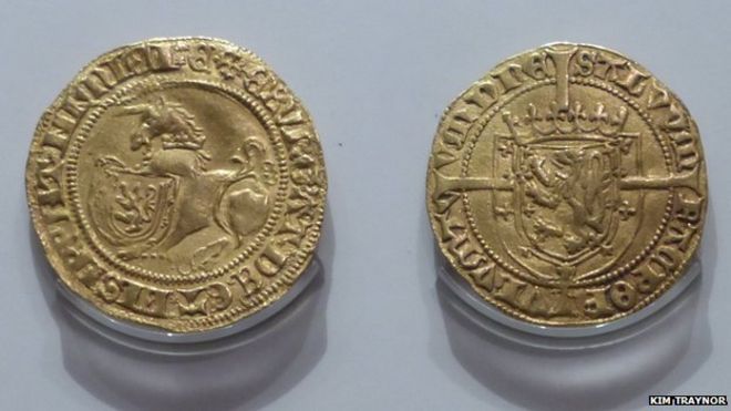 Монета шотландского единорога