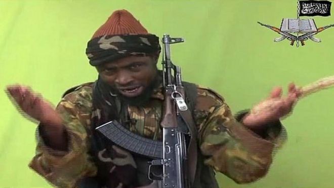 Снимок экрана, снятый 12 мая 2014 года с видео, выпущенного нигерийской исламистской экстремистской группировкой «Боко харам»
