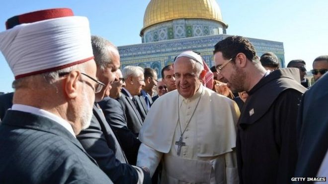 Папа Франциск посещает Купол Скалы в старом городе Иерусалима (26 мая 2014 года)
