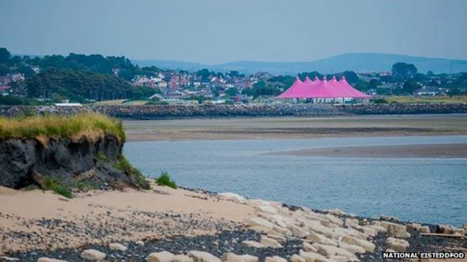 Национальный павильон Eisteddfod в Llanelli