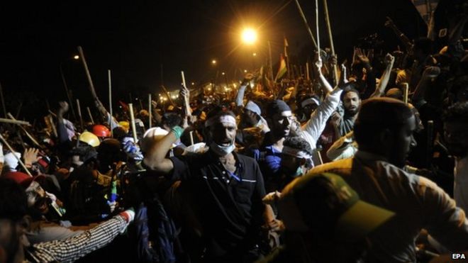 Протестующие в Исламабаде