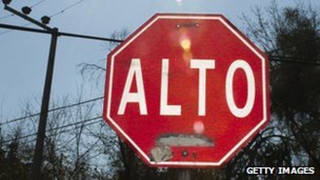 Альто дорожный знак