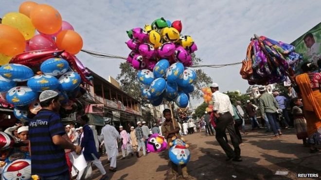 Продавцы воздушных шаров в Индии