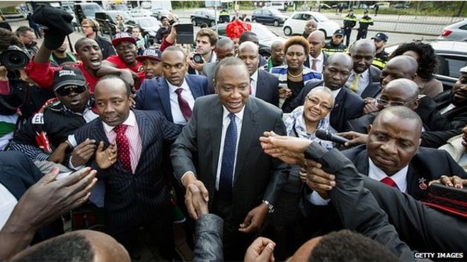 Президент Кении Ухуру Кеньятта прибыл в Международный уголовный суд 8 октября 2014 года