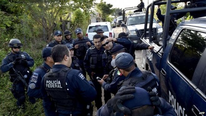 Федеральная полиция в Игуале, 11 октября 14