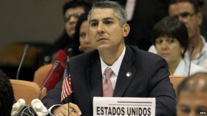 Представитель США Нельсон Арболеда присутствует на совещании по обсуждению мер по борьбе с вирусом Эбола и его профилактике в Гаване, Куба, 29 октября 2014 года.