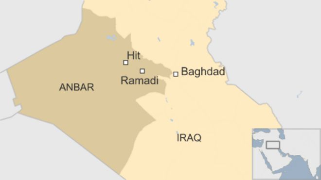 Карта, на которой изображены Хит и Рамади, где, как сообщается, обнаружены массовые захоронения