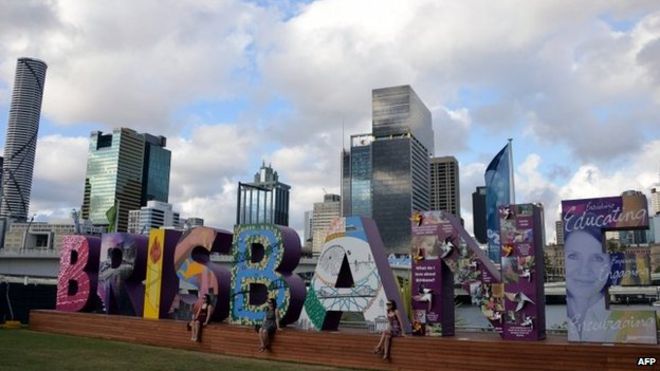 13 ноября 2014 года, в преддверии саммита G20, вдоль берега реки Брисбен вывешен знак Брисбена.