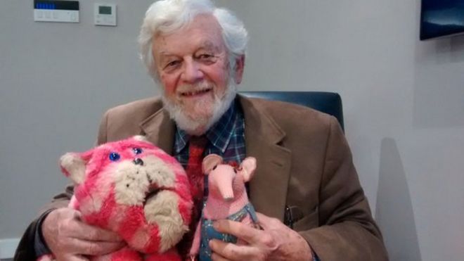 Питер Фирмин с оригинальным Bagpuss и Clanger