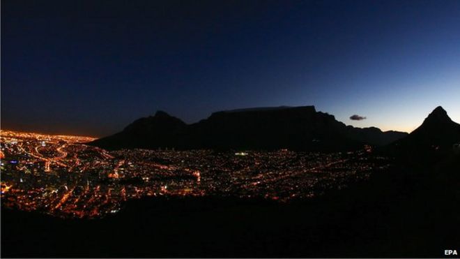 Кейптаун ночью