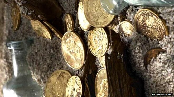 Золотые монеты, привезенные из республики СС морской разведкой Одиссея