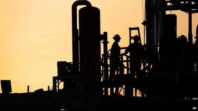 Нефтяная вышка в Бахрейне, файл рисунка