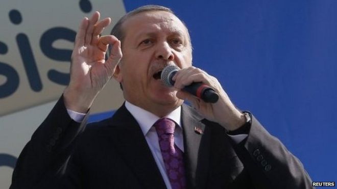 Реджеп Тайип Эрдоган выступает с речью в Анкаре, 18 ноября