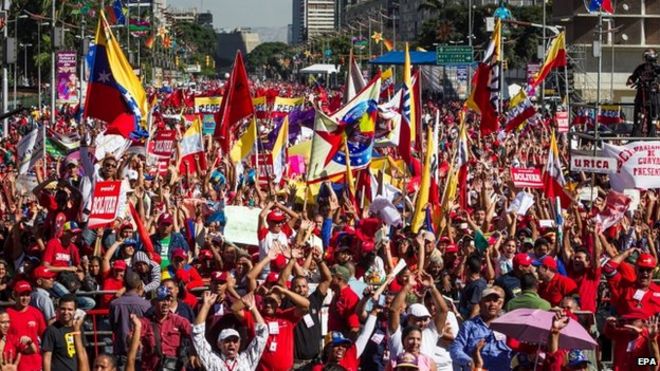 Сторонники правительства в Каракасе