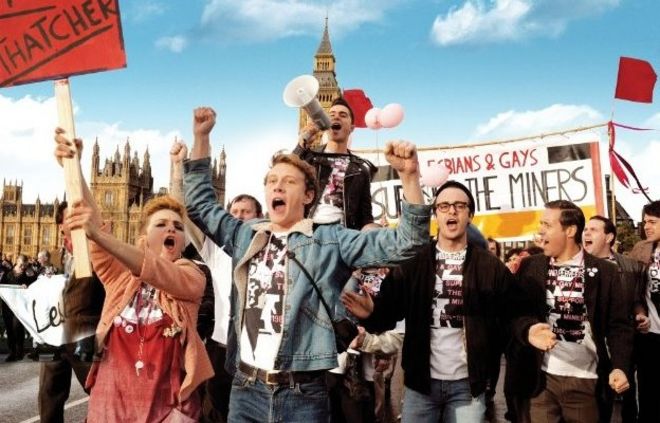 Марш протеста в фильме Pride