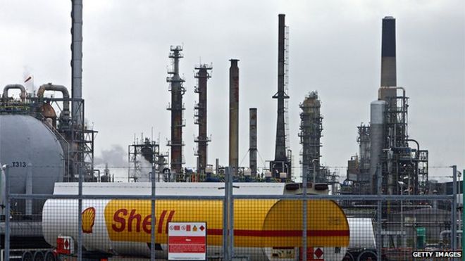 Shell танкер и нефтеперерабатывающий завод