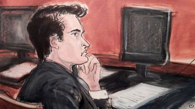 Росс Уильям Ульбрихт слушает судебное разбирательство со стороны защиты во время открытия аргументов в своем уголовном процессе в Нью-Йорке 13 января 2015