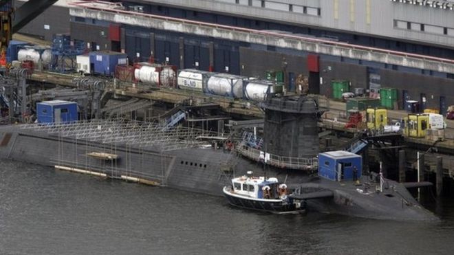 Подводная лодка Trident на военно-морской базе Faslane