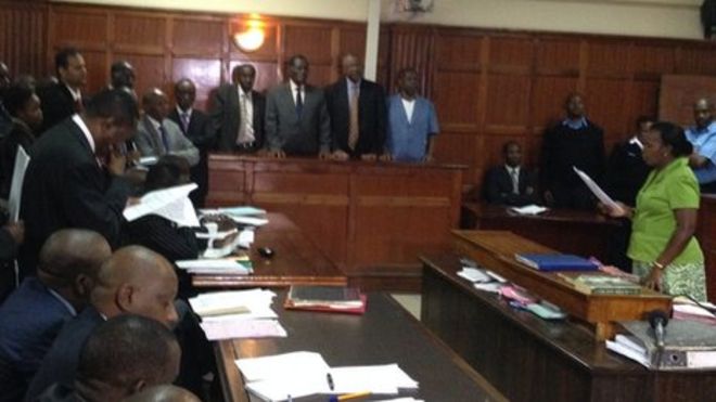 Зал суда в Найроби, где семерым чиновникам были предъявлены обвинения в связи со скандалом с Anglo Leasing в Кении - среда, 4 марта 2015 г.