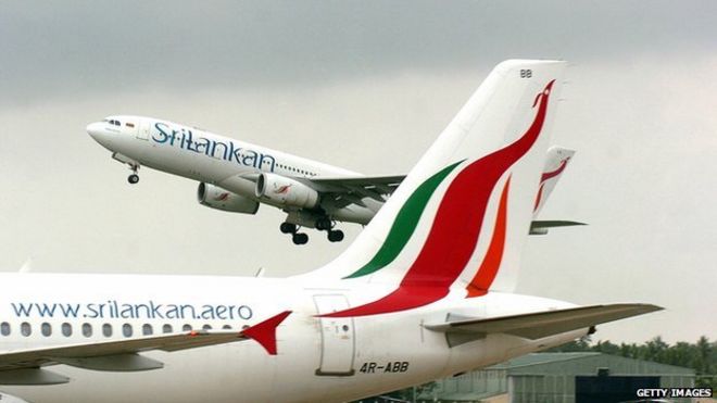 Шри-Ланкийская авиакомпания Airbus вылетает из международного аэропорта Бандаранаике, 3 мая 2007 г.
