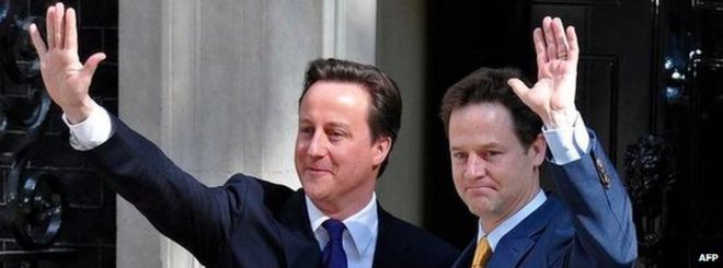 Дэвид Кэмерон и Ник Клегг в 2010 году