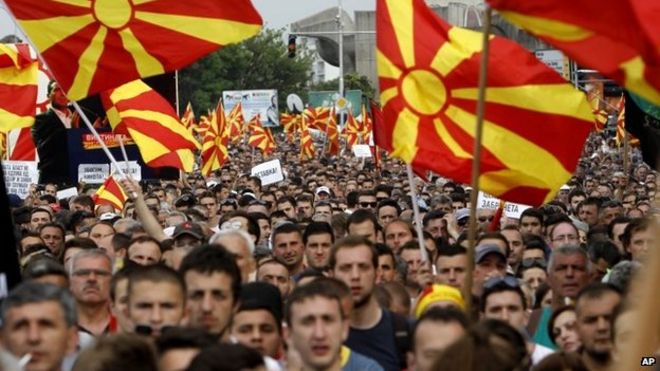 Протестующие в Скопье. Фото: 17 мая 2015 г.